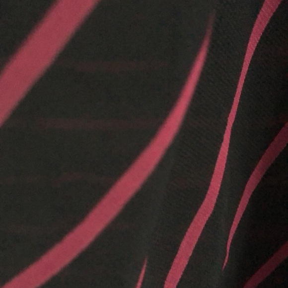 PERIPHERY sleeveless blouse - Picture 6 of 7